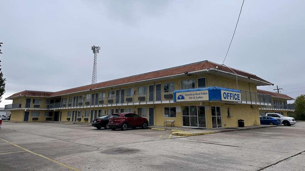 Americas Best Value Inn And Suites Groves Exteriör bild