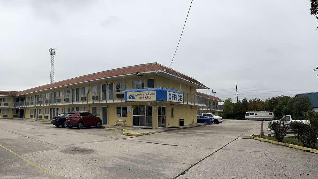 Americas Best Value Inn And Suites Groves Exteriör bild