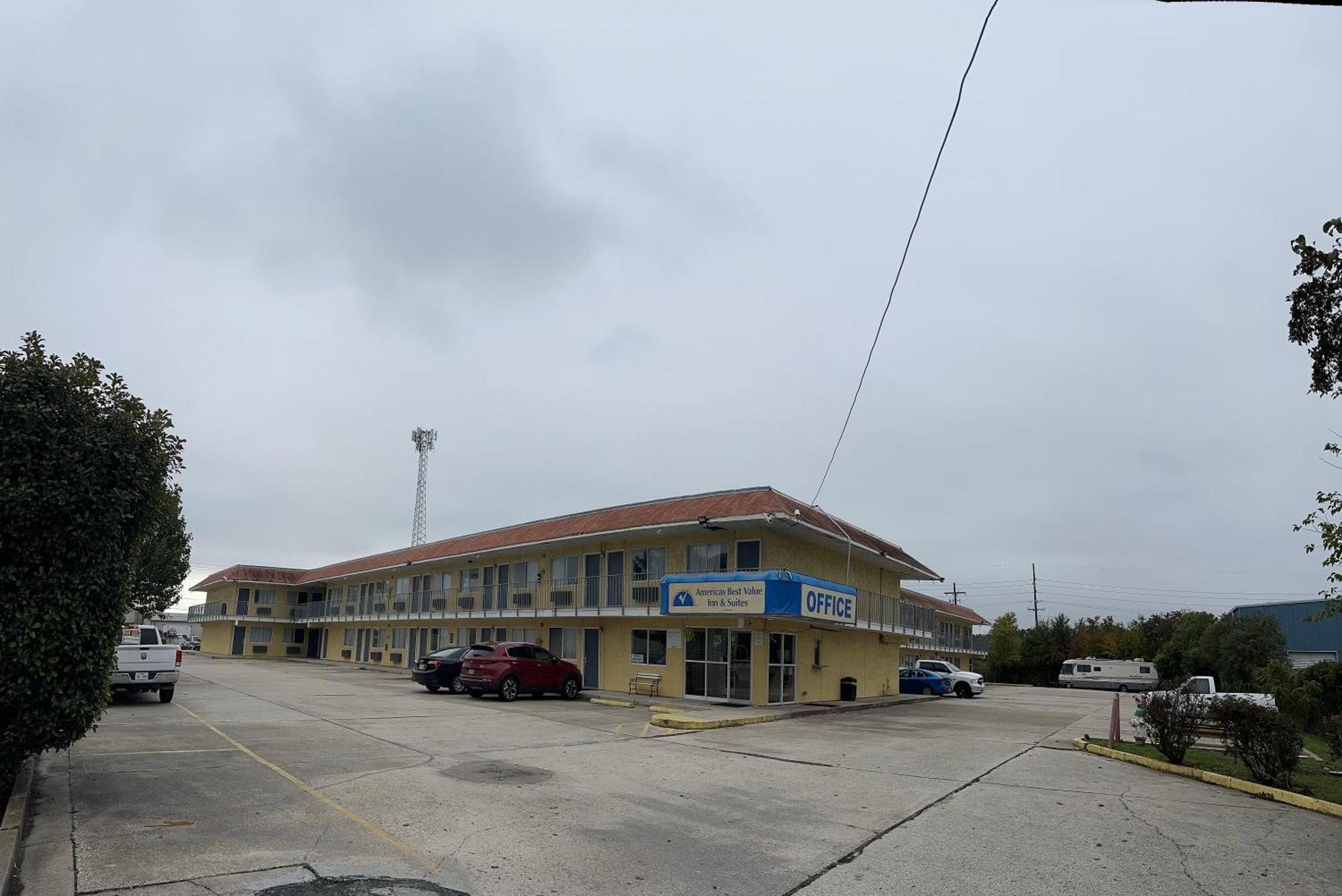 Americas Best Value Inn And Suites Groves Exteriör bild