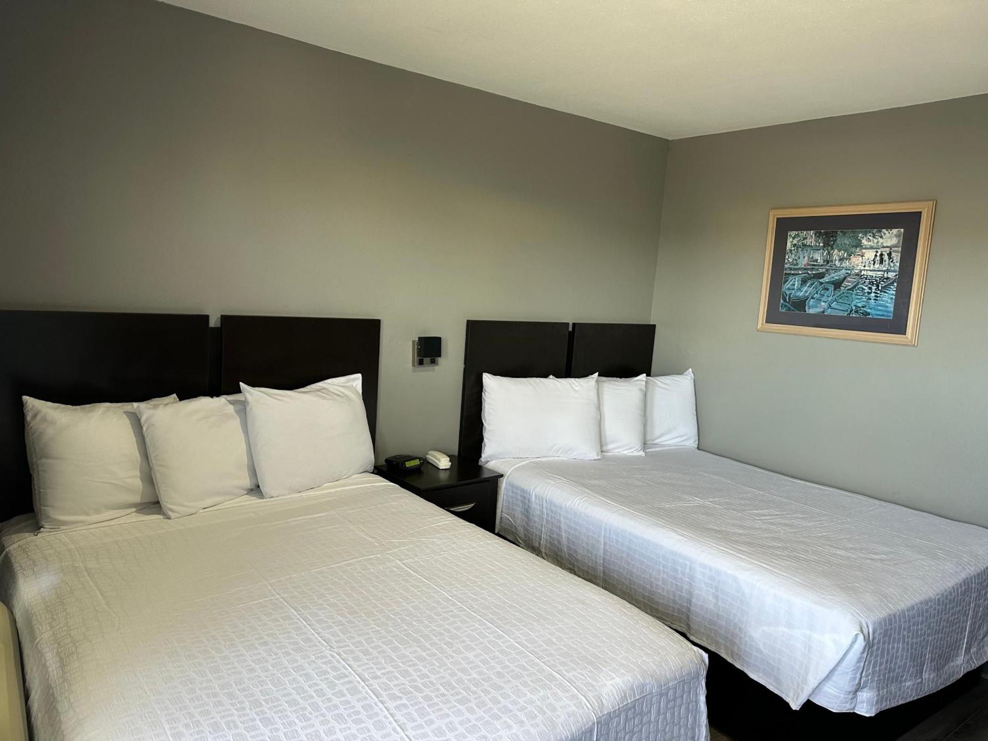 Americas Best Value Inn And Suites Groves Exteriör bild